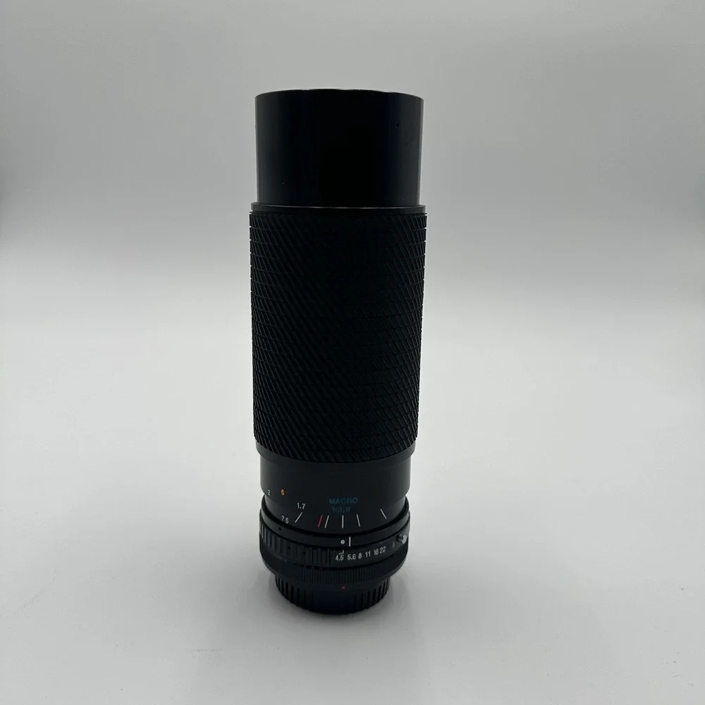 Tokina 75–300mm f/4.5–5.6